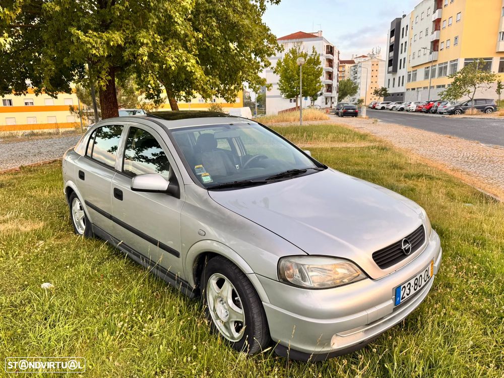 Opel Astra 1.7 DTL Club - 8
