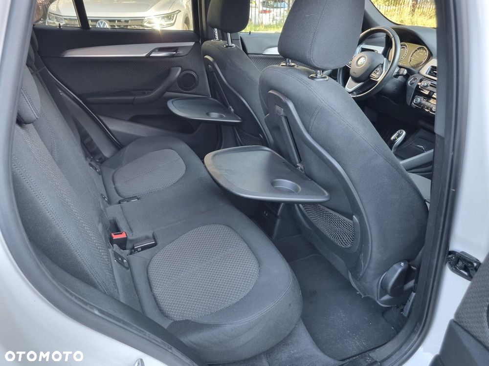 BMW X1 - 15