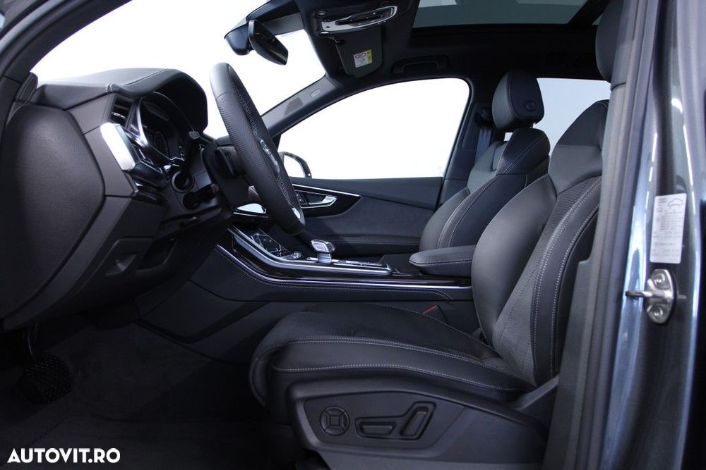 Audi Q7 - 12