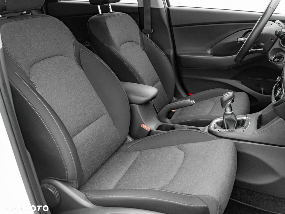 Hyundai i30 - 35