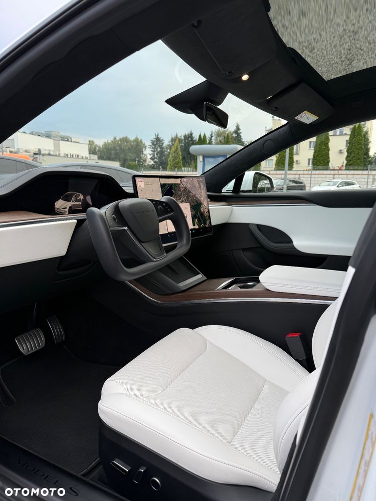 Tesla Model S Long Range - 18