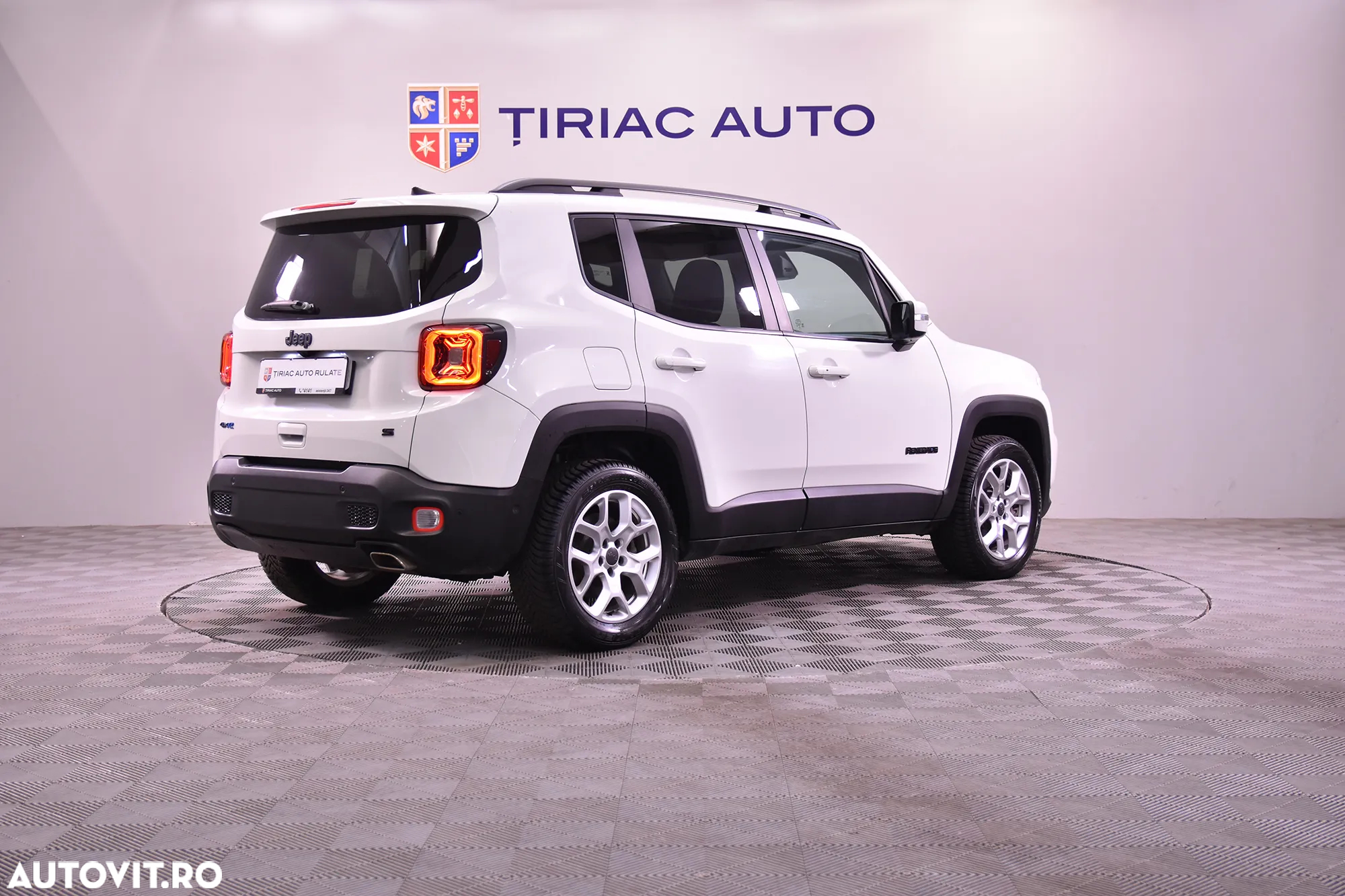 Jeep Renegade - 5