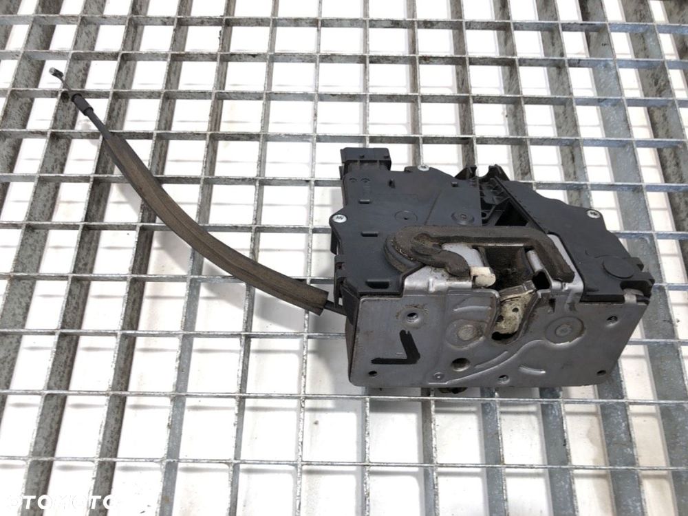 ZAMEK DRZWI LEWY PRZÓD - 68.00 PLN - FIAT DUCATO Autobus (250_) 2006 - 2022 160 Multijet 3,0 D 115 - 1