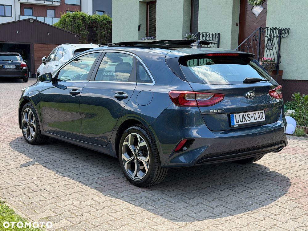 Kia Ceed 1.4 T-GDI DCT OPF Platinum Edition - 3