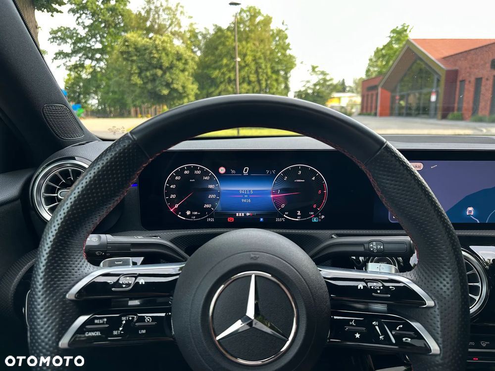 Mercedes-Benz Klasa A 220 d 8G-DCT AMG Line - 16