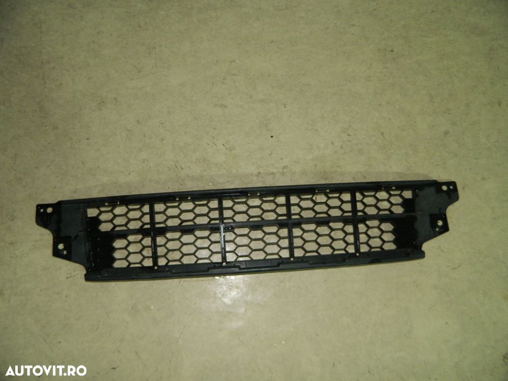 Grila centrala bara fata, Honda Jazz, 2010, 2011, 2012, 2013, 2014, 2015, , 71103-TF0-G210-M1 - 2