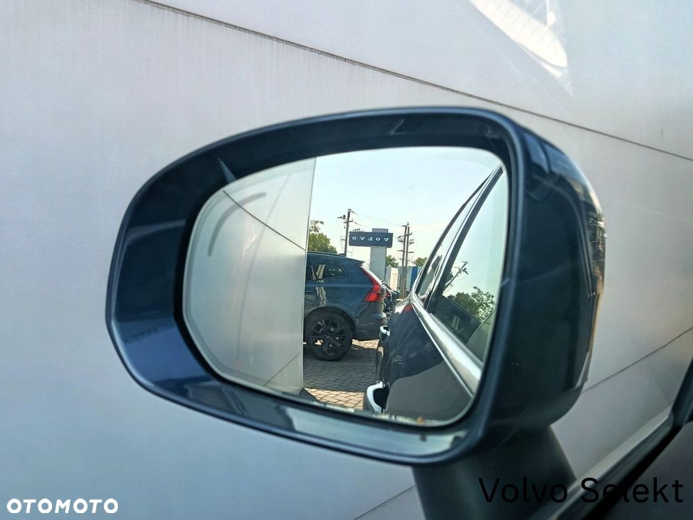 Volvo XC 60 - 8