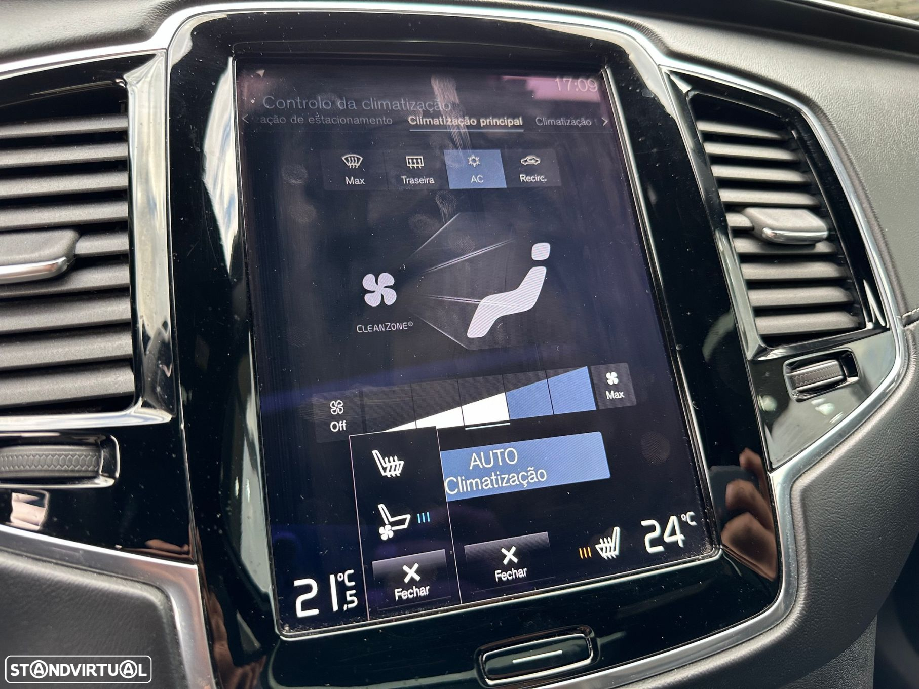 Volvo XC 90 2.0 T8 PHEV R-Design AWD - 32