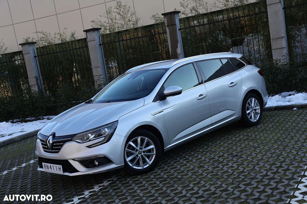 Renault Megane ENERGY dCi 110 Start & Stop Bose Edition - 2