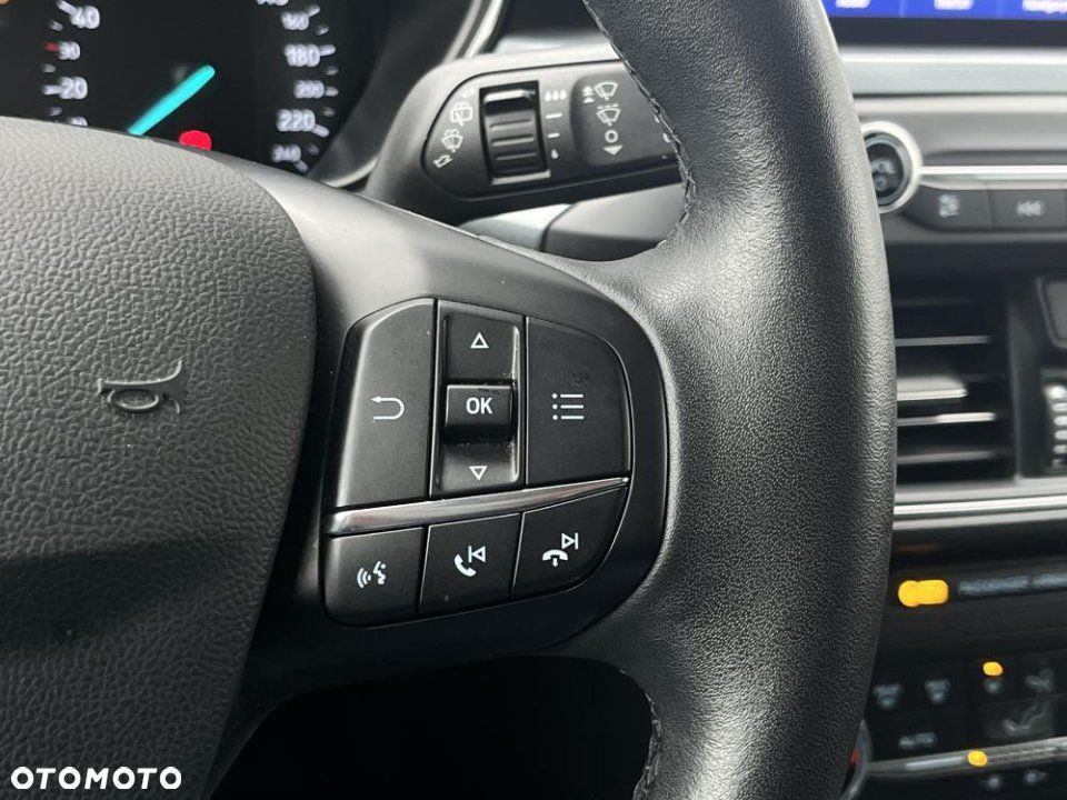 Ford Focus - 27