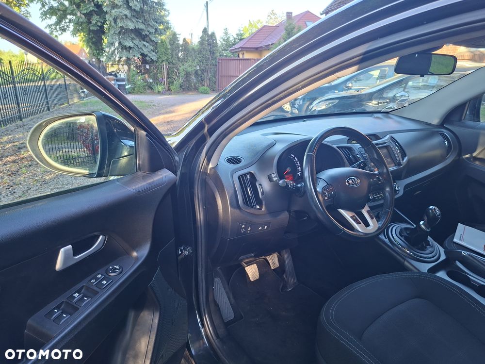 Kia Sportage 1.7 CRDI 2WD Attract - 13