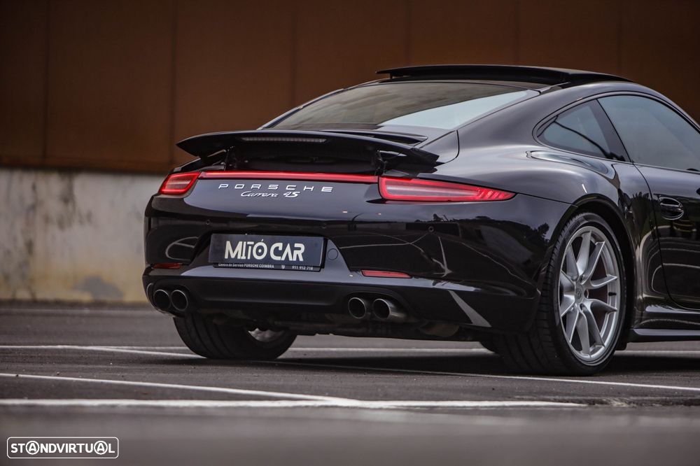 Porsche 911 (991) Carrera 4S PDK - 17