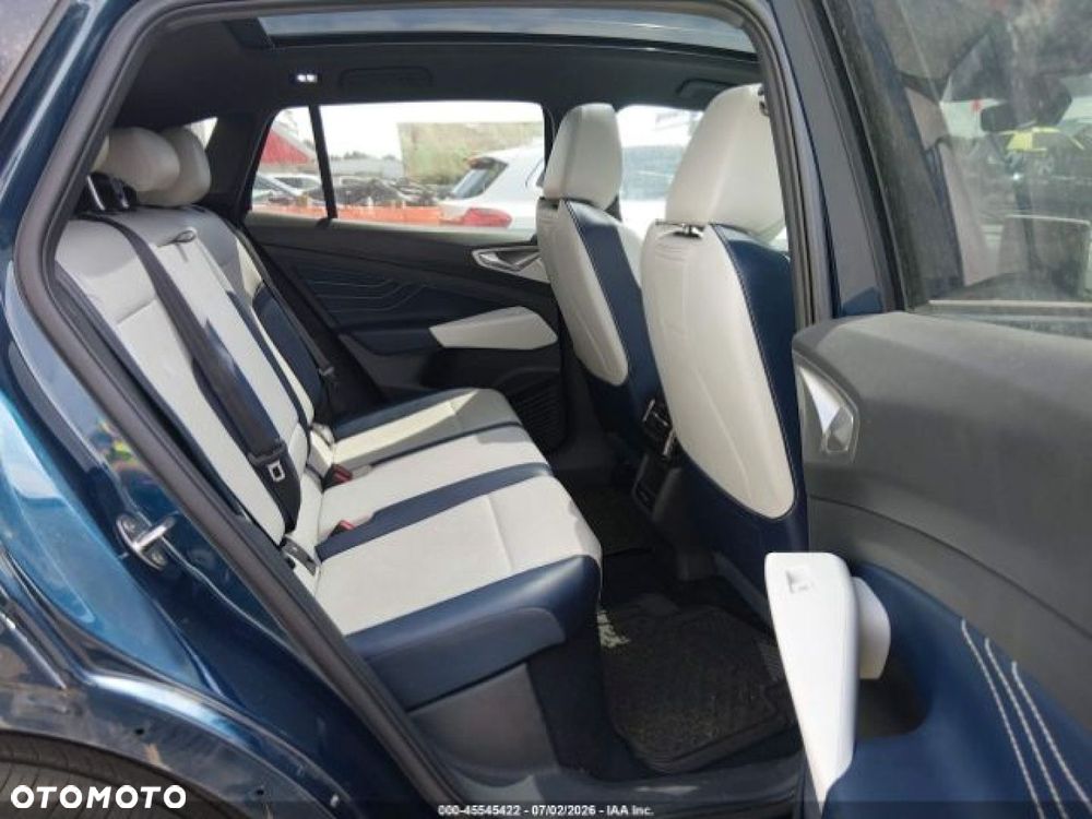 Volkswagen ID.4 - 10