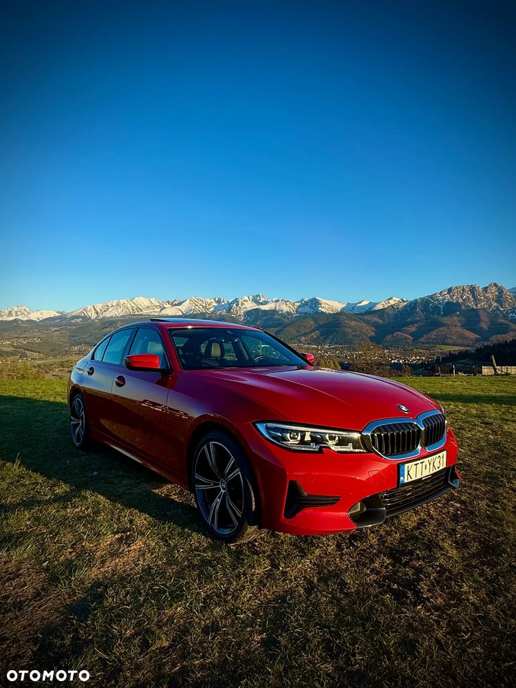 BMW Seria 3 330i M Sport - 23