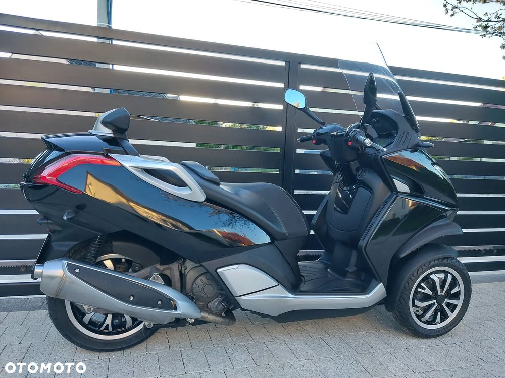 Peugeot Metropolis - 3
