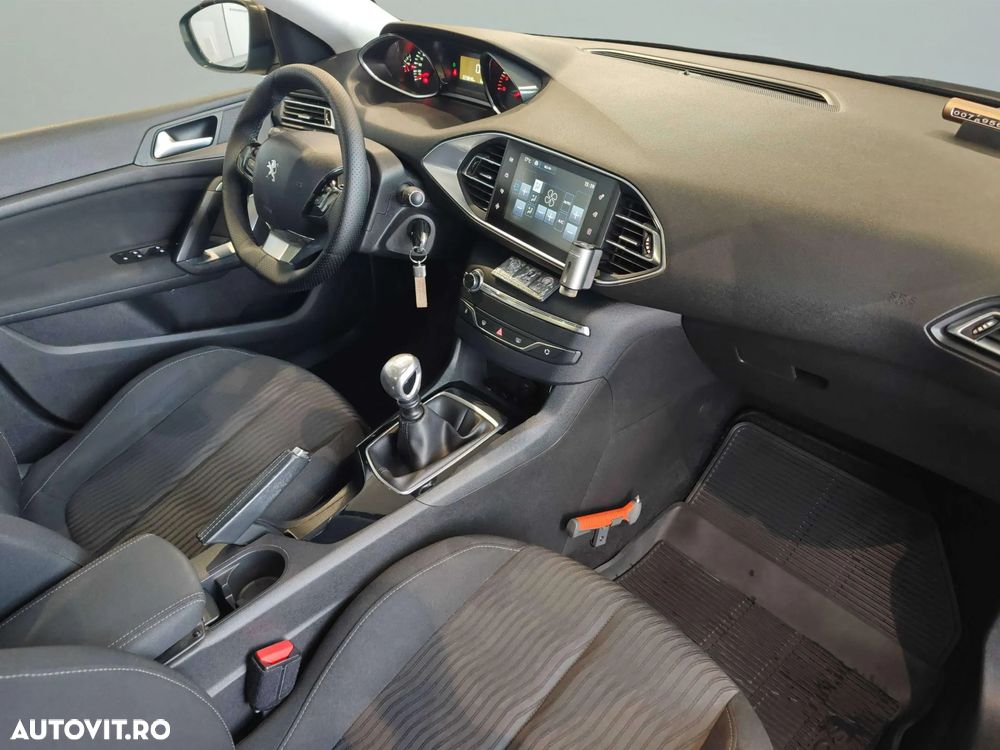 Peugeot 308 BlueHDi FAP 120 Stop&Start Active - 10