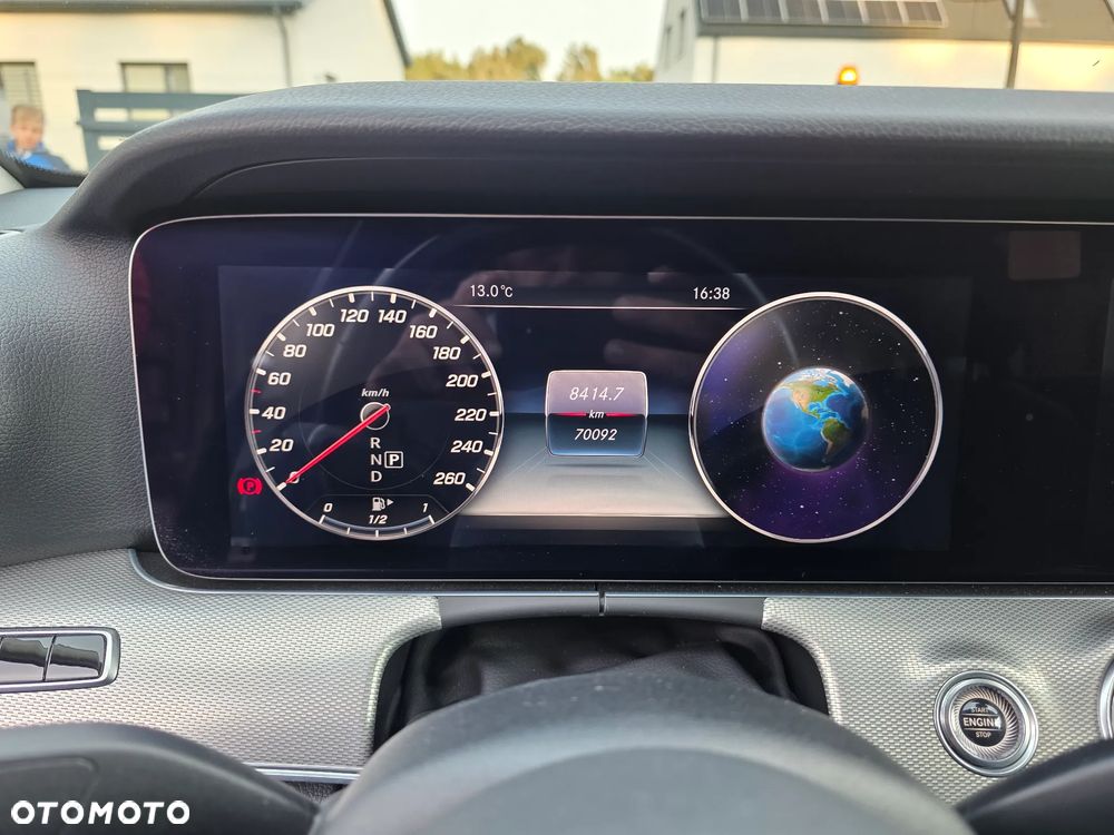 Mercedes-Benz Klasa E 220 d 4-Matic 9G-TRONIC - 6