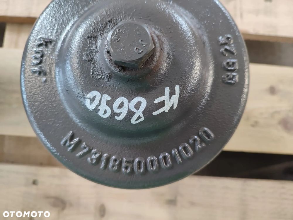 Siłownik hamulca tarczowego tył M731850001010 MASSEY FERGUSON 8690 - 13
