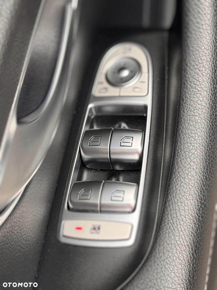 Mercedes-Benz Klasa E 200 d 9G-TRONIC Avantgarde - 20
