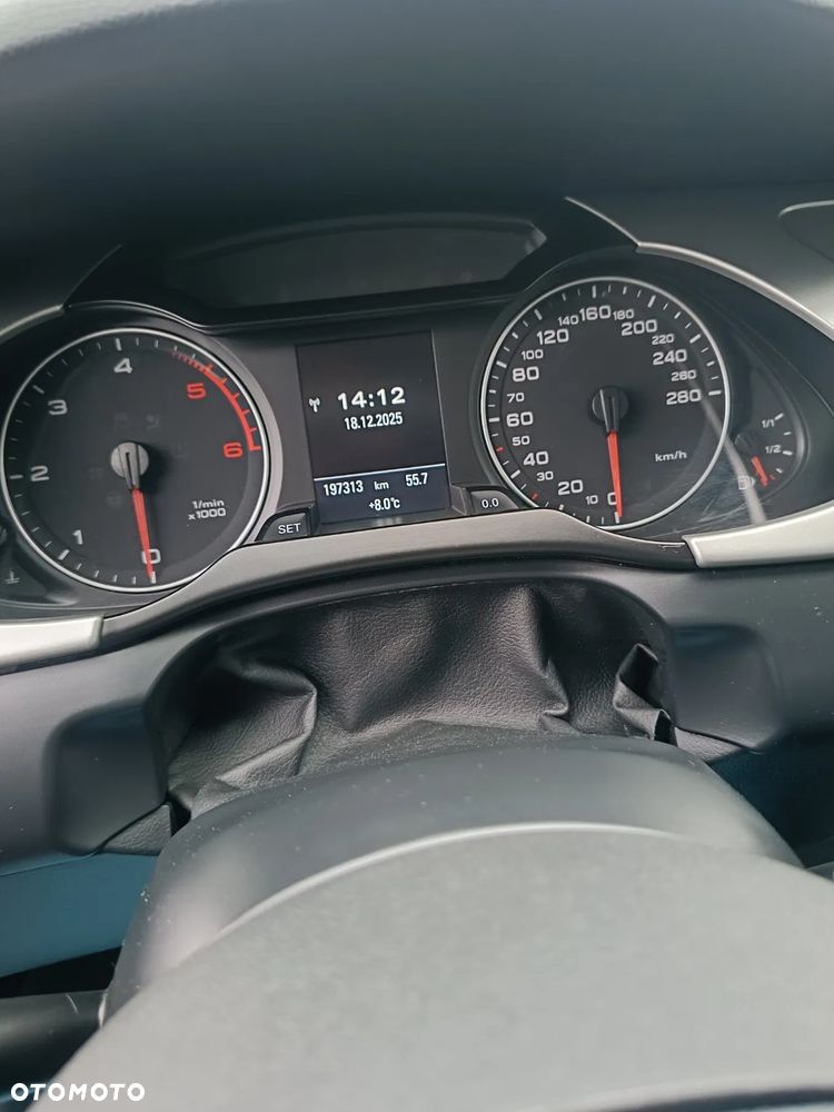 Audi A4 Avant 2.0 TDI DPF multitronic Ambition - 9