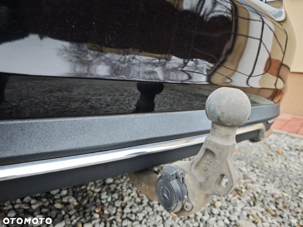 Mercedes-Benz Klasa C 200 4-Matic 9G-TRONIC - 17