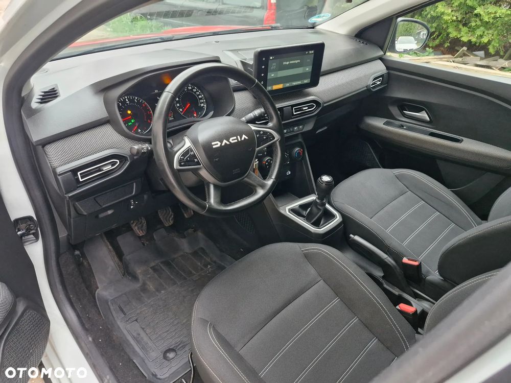 Dacia Jogger TCe 110 Expression - 15