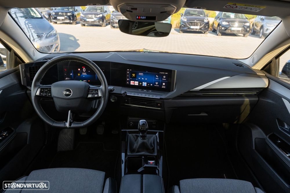 Opel Astra 1.5 D Elegance - 20