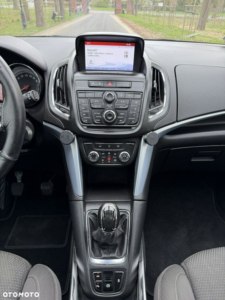 Opel Zafira - 34