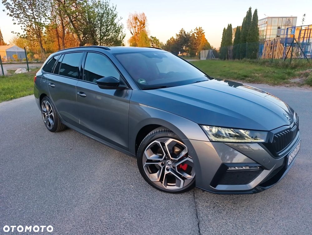 Skoda Octavia 2.0 TDI DSG 4x4 RS - 3