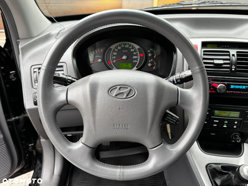 Hyundai Tucson 2.0 4WD GLS - 9