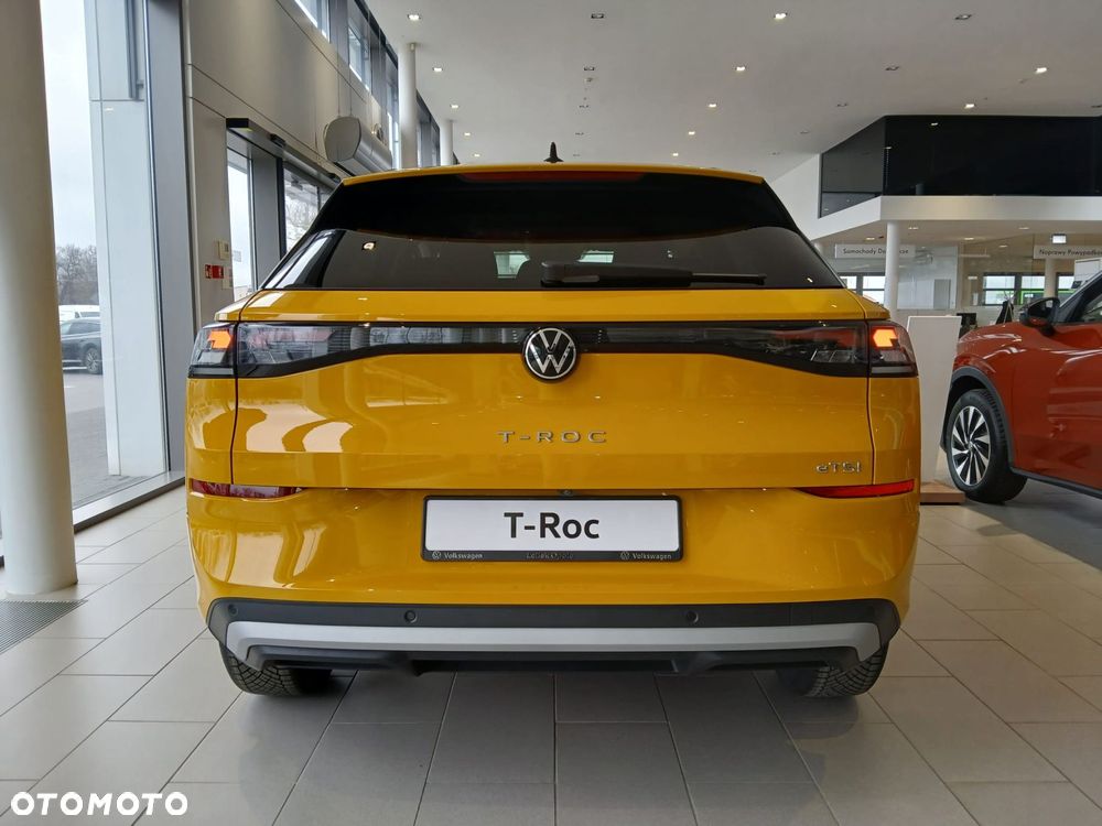 Volkswagen T-Roc - 5