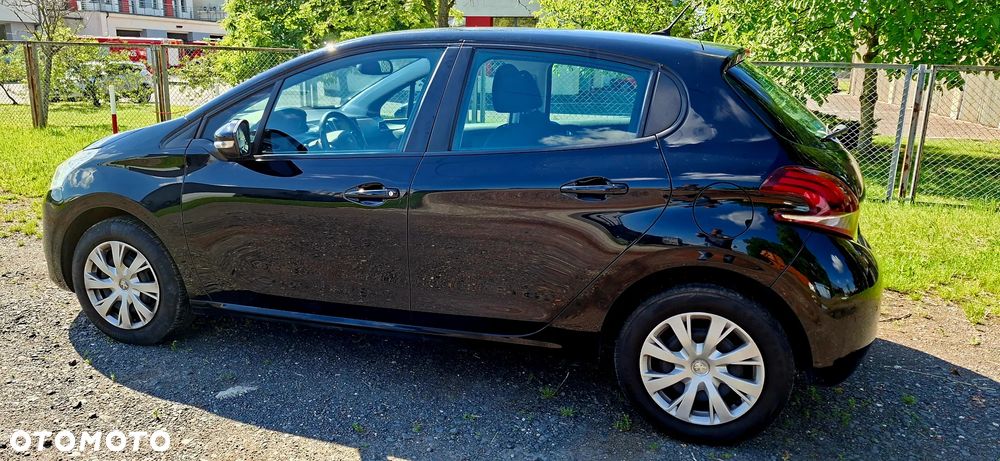 Peugeot 208 BlueHDi 100 Active - 9