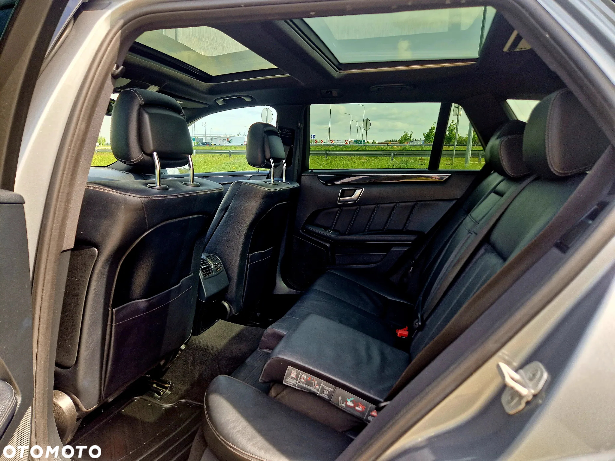 Mercedes-Benz Klasa E 220 T CDI 7G-TRONIC Avantgarde - 22