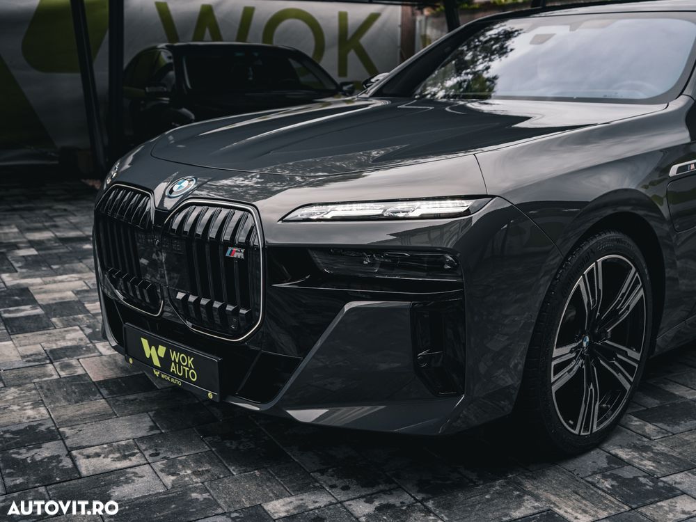 BMW M7 M760e xDrive AT PHEV - 6