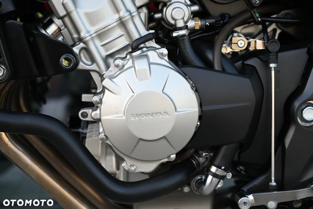 Honda CBF - 28