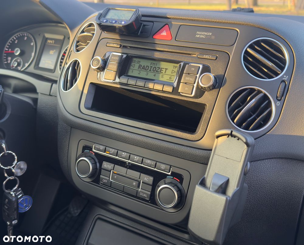 Volkswagen Golf Plus 1.6 TDI DPF BlueMotion Technology Trendline - 17