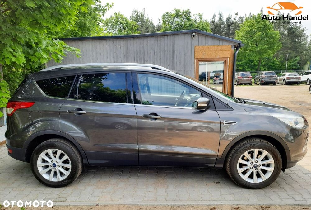 Ford Kuga 1.5 EcoBoost 2x4 Titanium - 11