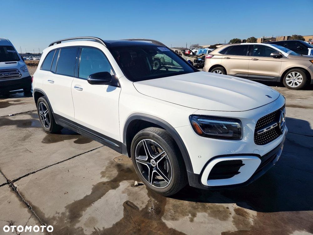 Mercedes-Benz GLB 250 4Matic 8G-DCT AMG Line - 5