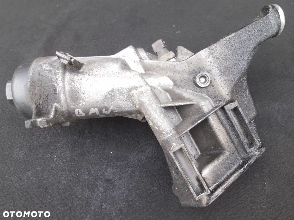 PODSTAWA OBUDOWA FILTRA CHŁODNICZKA OLEJU 2246981 6740273126 BMW E46 2.0D 116KM - 2