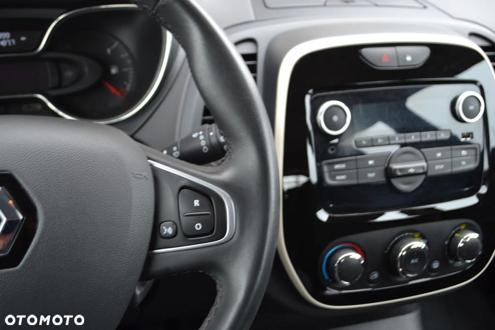 Renault Captur - 20