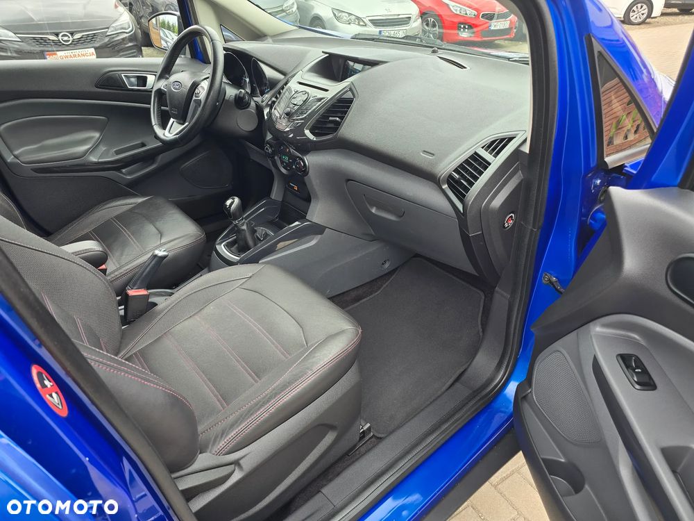 Ford EcoSport - 11