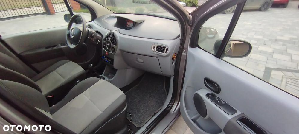 Renault Modus 1.2 16V Limited - 18