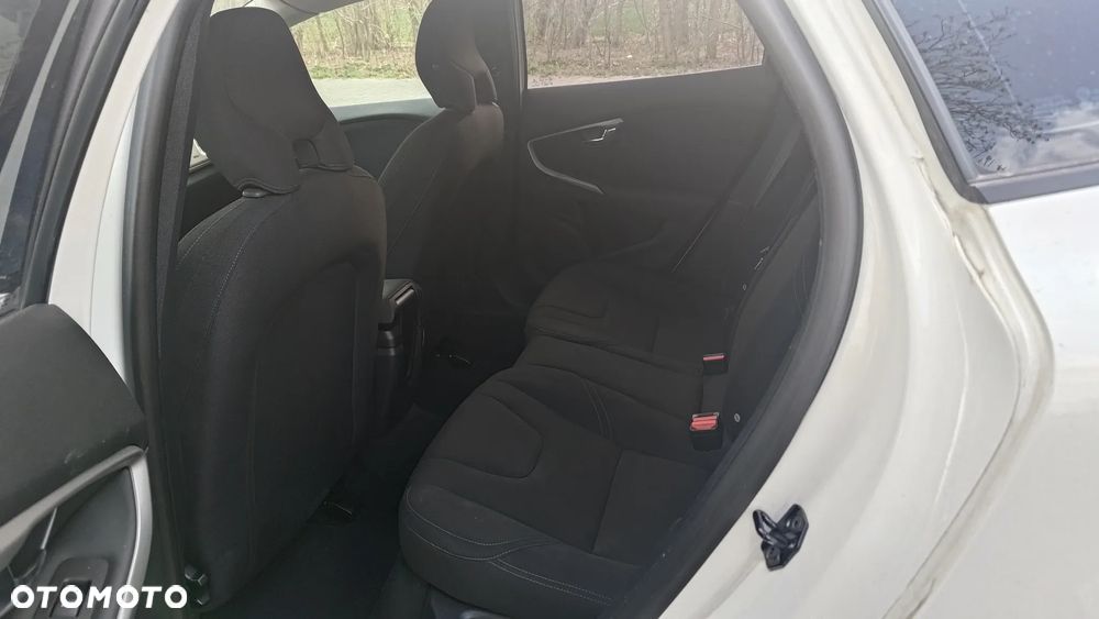 Volvo V40 Cross Country D2 - 10