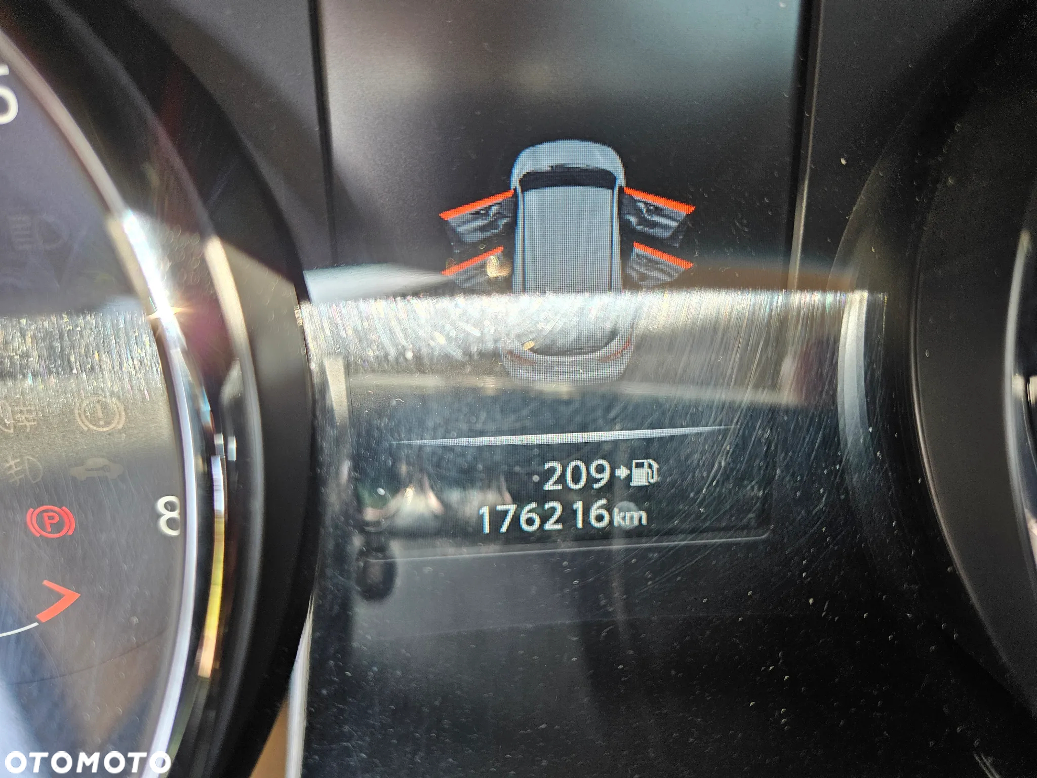Nissan Qashqai 1.2 DIG-T N-Connecta EU6 - 20