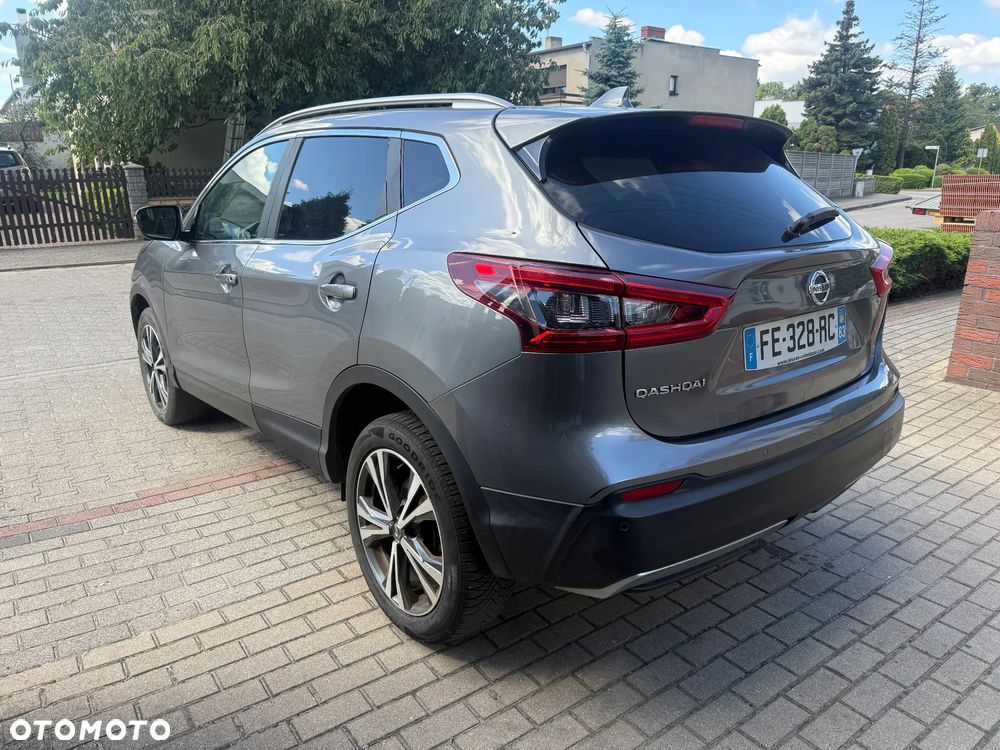 Nissan Qashqai 1.5 dCi DCT TEKNA - 4