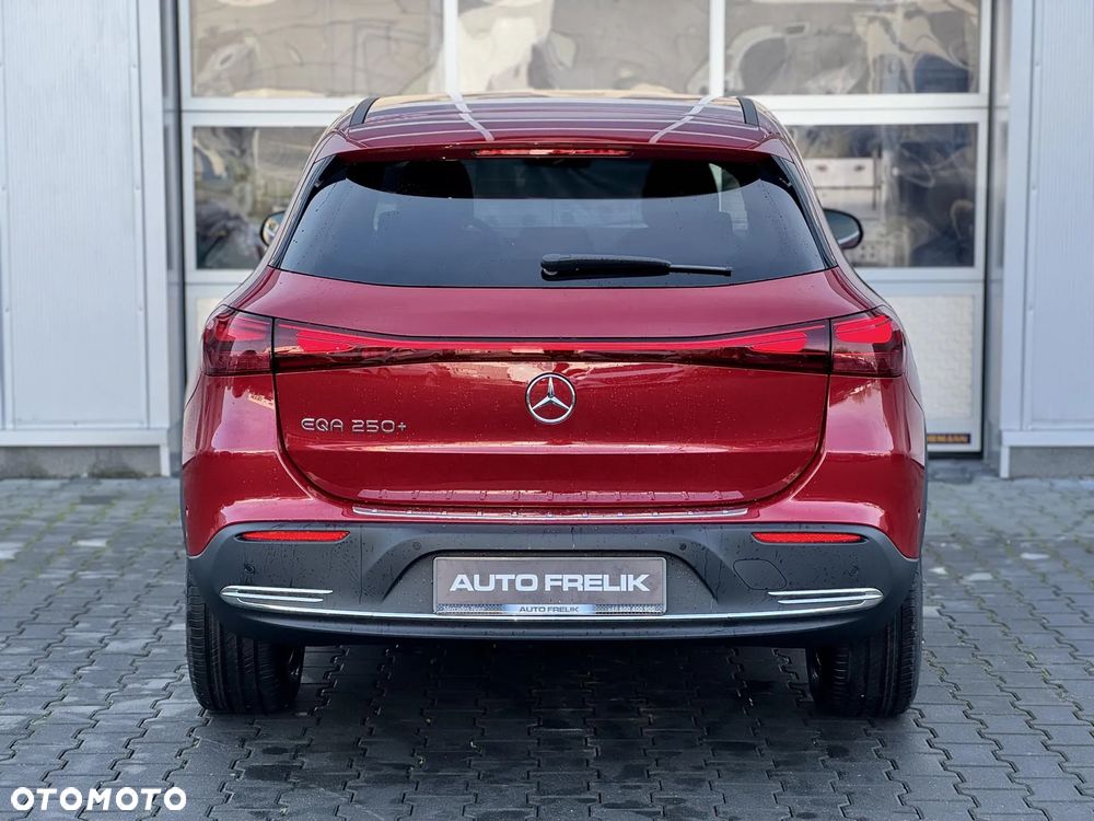 Mercedes-Benz EQA 250+ 70.5kWh Progressive - 10