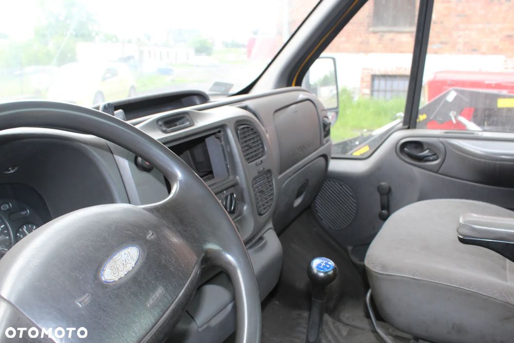 Ford Transit - 3