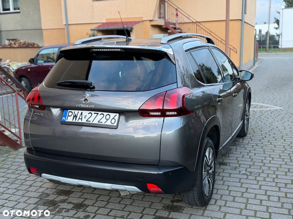 Peugeot 2008 1.2 Pure Tech Allure S&S EAT6 - 7