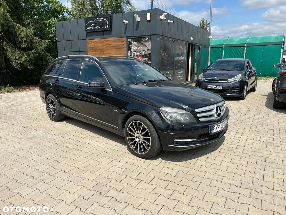 Mercedes-Benz Klasa C 220 CDI DPF (BlueEFFICIENCY) 7G-TRONIC - 1
