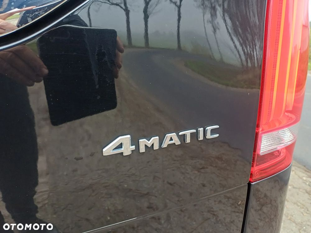 Mercedes-Benz Klasa V 300 d Extralang 9G-TRONIC Avantgarde - 34